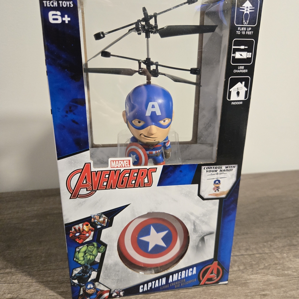 Marvel Avengers Captain America Flying Toy